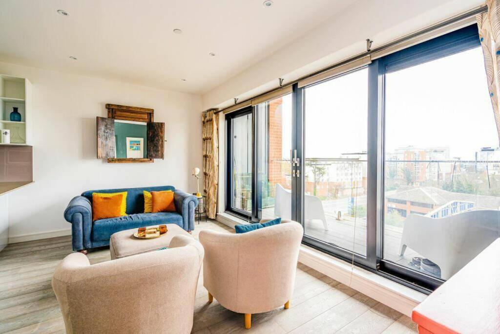 Easystay Bath Road Slough Dış mekan fotoğraf